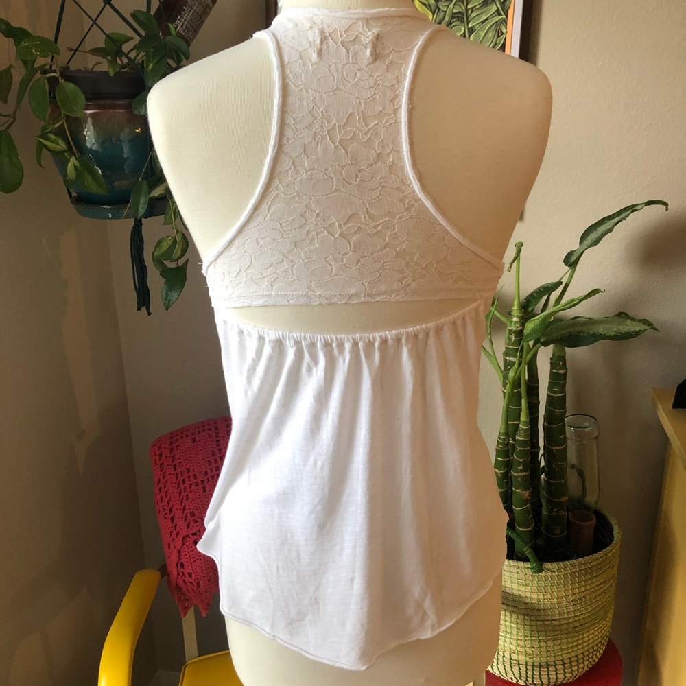 Romantic White Lace Open Back Tank Top Cami 💕 - Picture 3 of 4